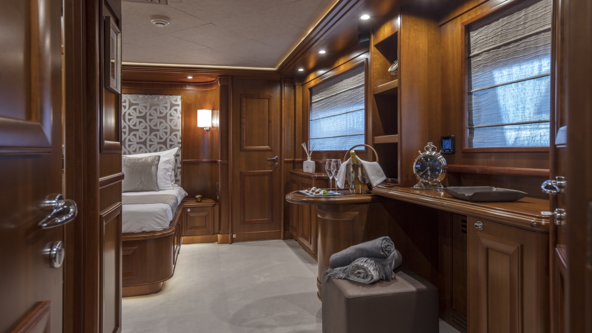 Ena Master Cabin Suite